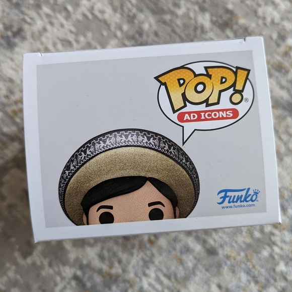 Funko Pop Tapatio Man Diamond Exclusive - Picture 4 of 6